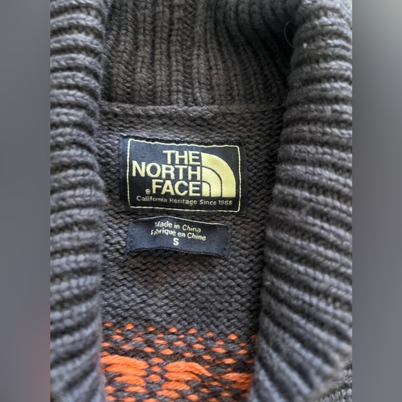 The North Face
Jacquardigan Woman's...size S - Picture 8 of 10
